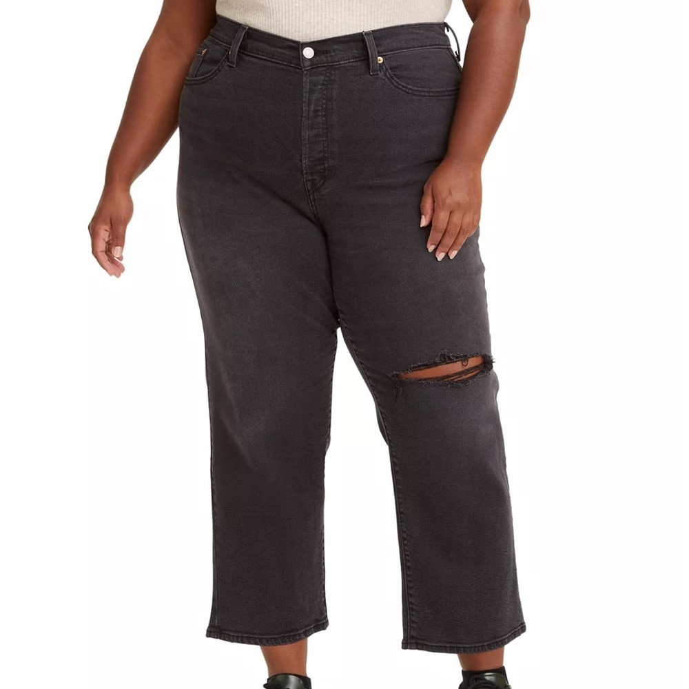 Levi’s Women’s Plus Size Black Wedgie Straight Leg Jeans NWT 18W